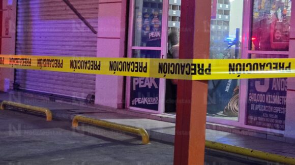 Cajera baleada en ferretería de Aguaruto, Culiacán, se encuentra muy delicada en terapia intensiva: Secretaría de Salud