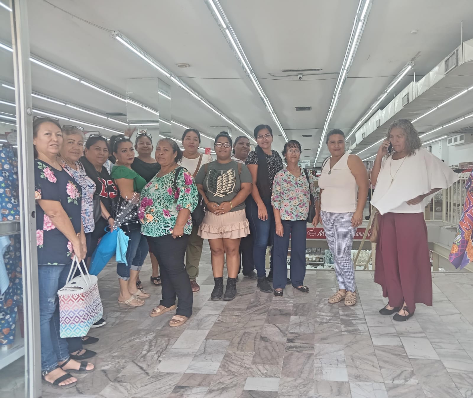 Taller de costura en Cecobi de Mazatlán, Sinaloa