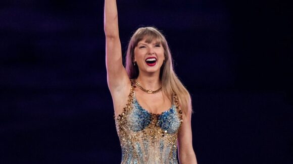 Taylor Swift lanzará docuserie y película de su The Eras Tour en diciembre