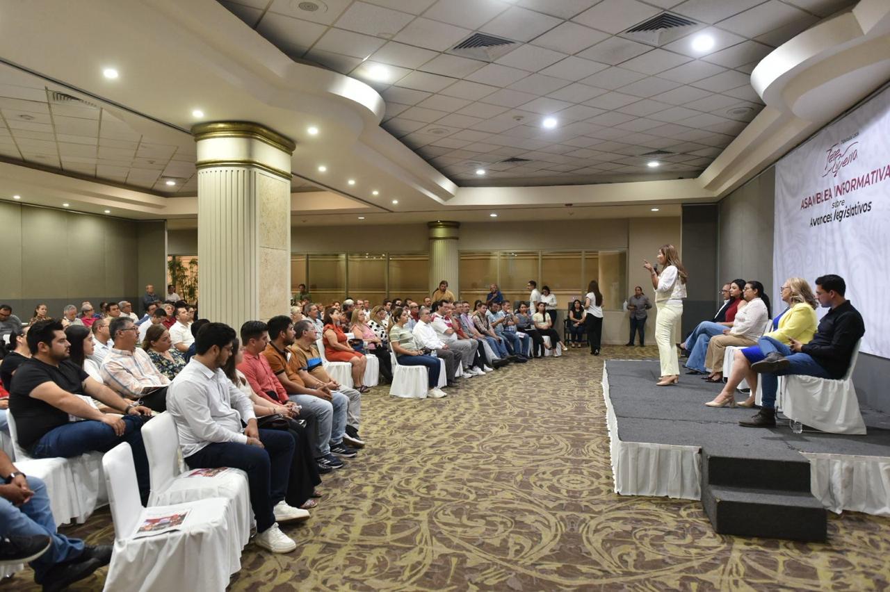 Tere Guerra en asamblea de avances legislativos