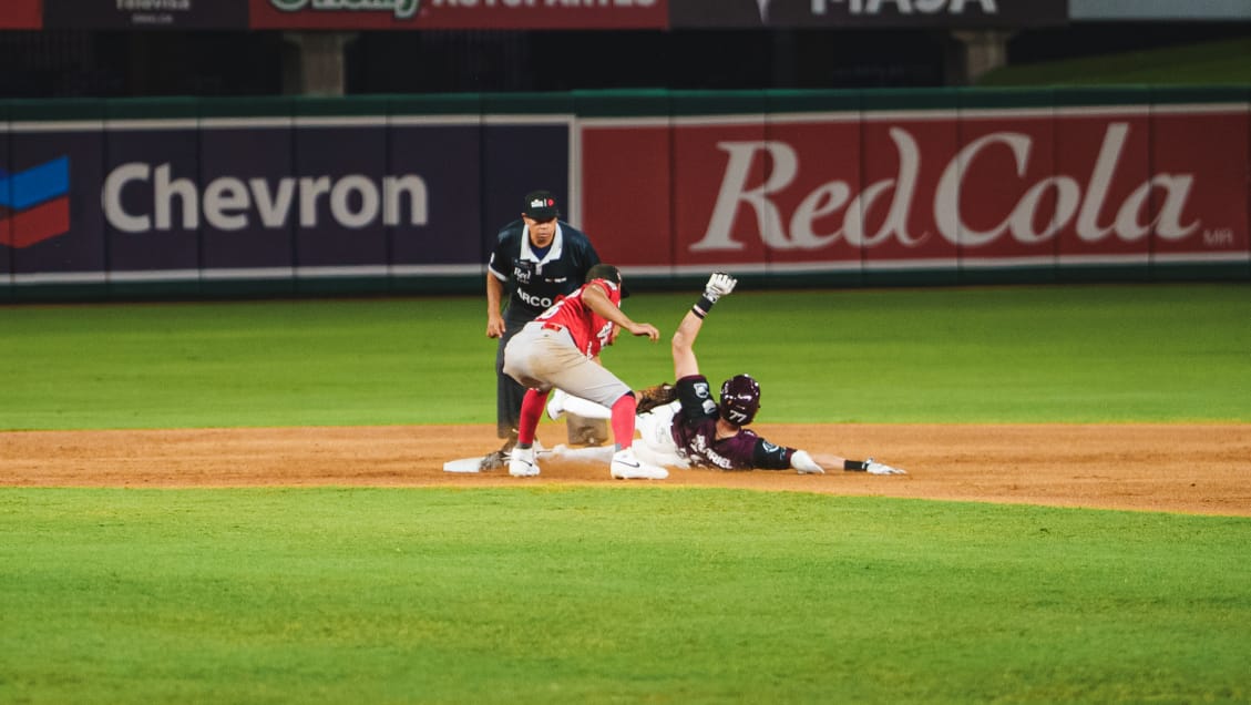 Tomateros de Culiacán vs Venados de Mazatlán
