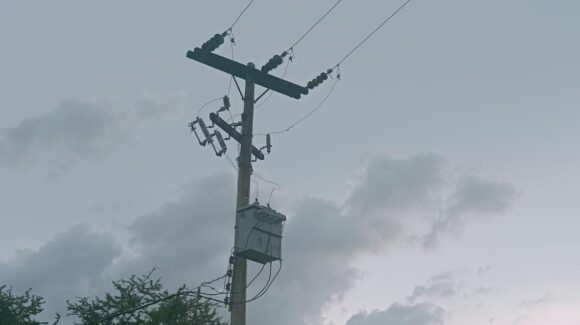 Tormenta ‘Raymond’ deja sin agua a cinco comunidades rurales de Mazatlán, Sinaloa, este domingo 12 de octubre
