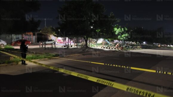 Atacan a balazos a hombre en parque de la colonia Felipe Ángeles en Mazatlán, Sinaloa