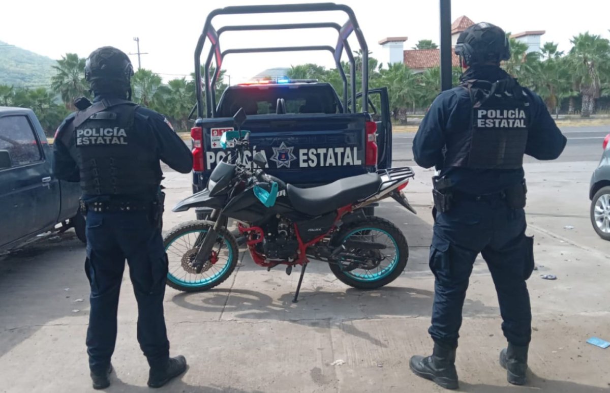 Motocicleta con reporte de robo recuperada por la PEP en Culiacán