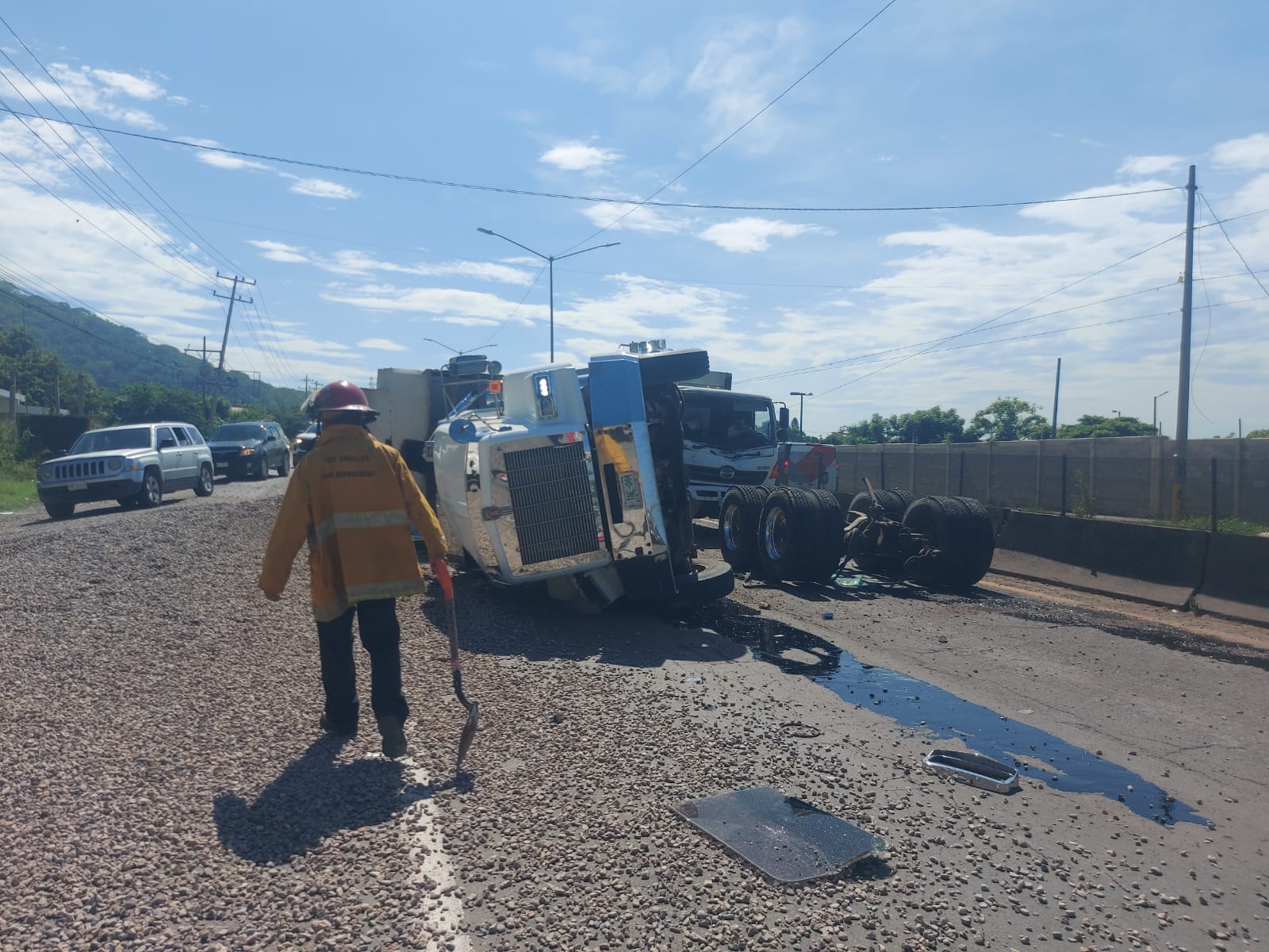 volcadura en mazatlan