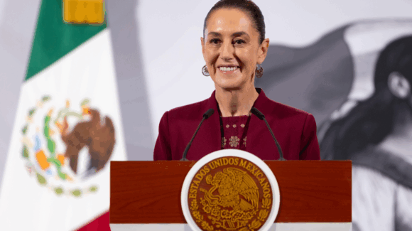 Sheinbaum inicia obra de Tramo Arroyo El Sauz-nuevo Laredo del tren del Golfo De México, en el día del ferrocarrilero.
