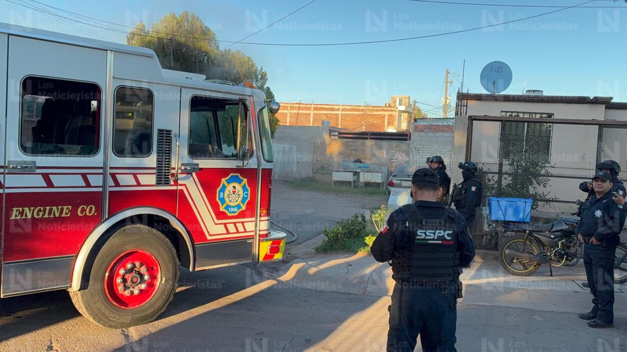 Vandalizan y queman casa en Santa Fe Culiacán