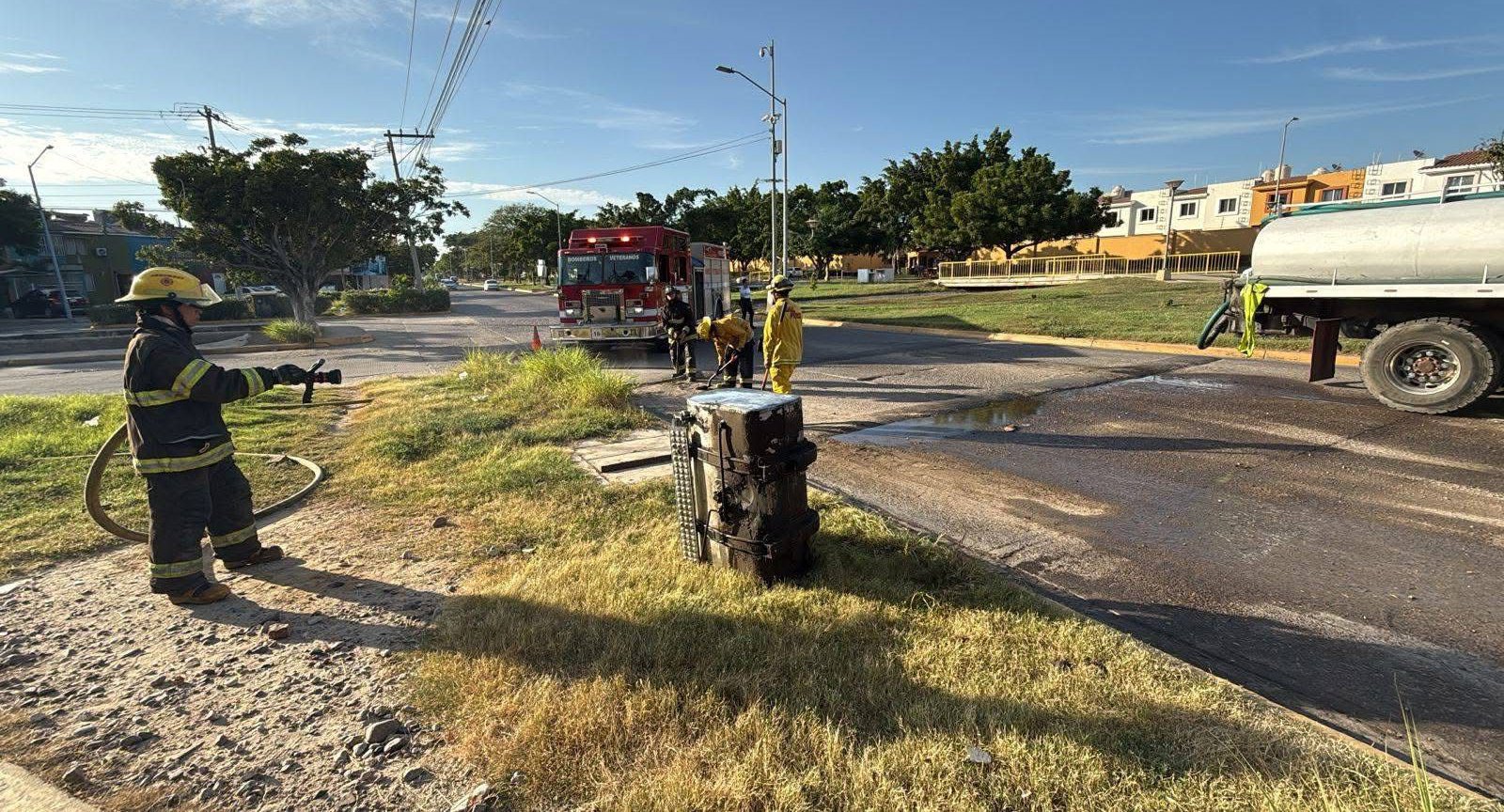 accidente de conductor de pipa de agua en el libramiento dos de mazatlan