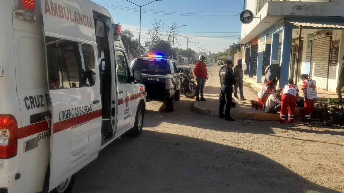 ambulancia de Cruz Roja con lesionados