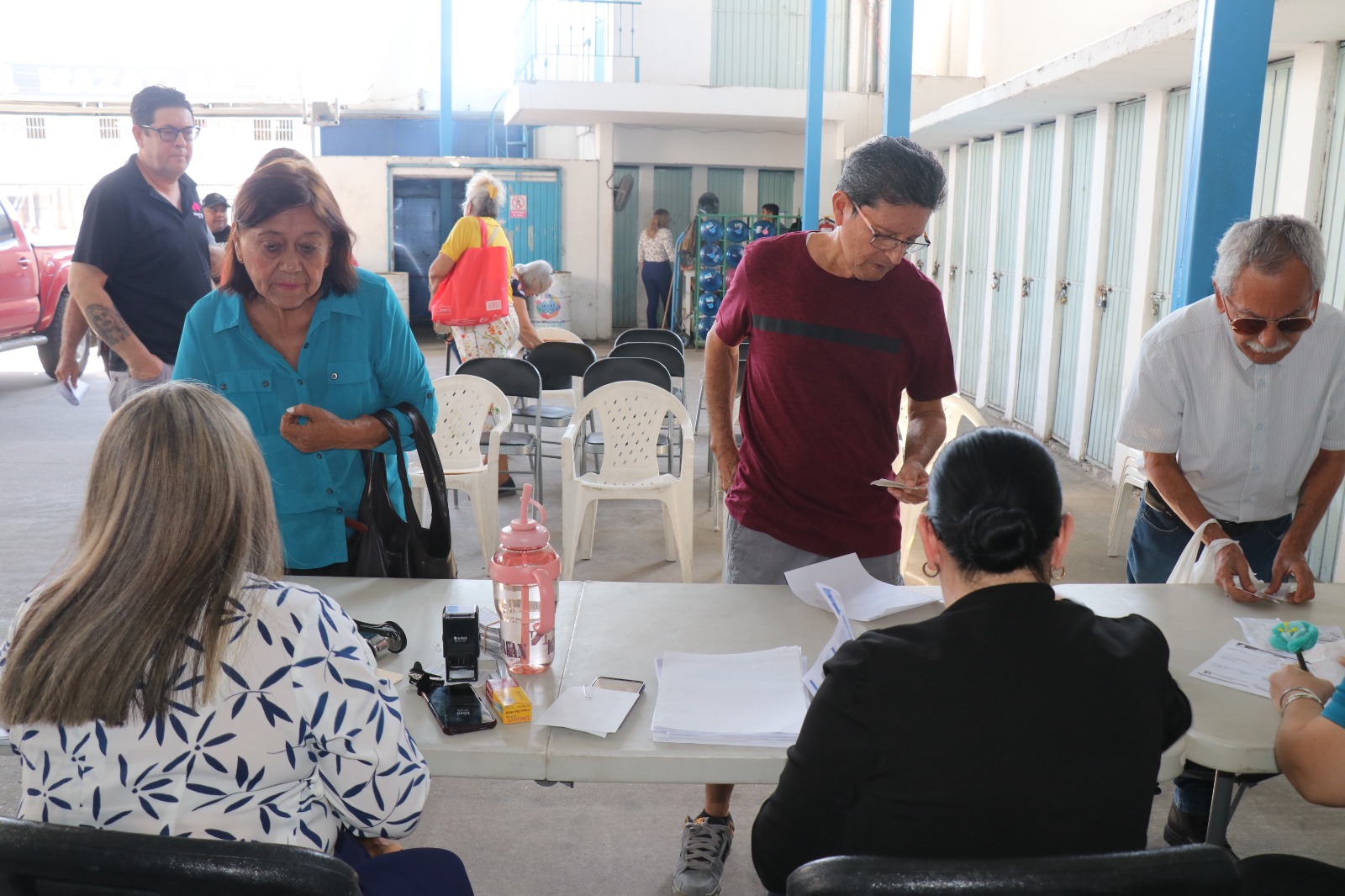 adultos mayores pagan en jumapam (1)