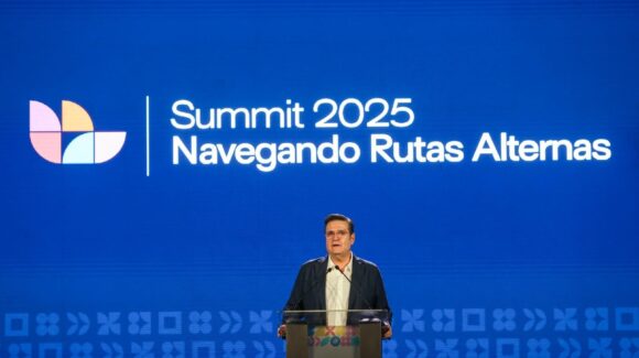 Agustín Coppel Luken inaugura el Summit 2025 “Navegando Rutas Alternas” del Foro Mar de Cortés