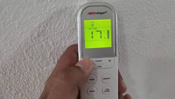 ¡Ya bajó la temperatura! Llama SEPyC a escuelas de Mazatlán, Sinaloa a eficientar el uso de minisplits