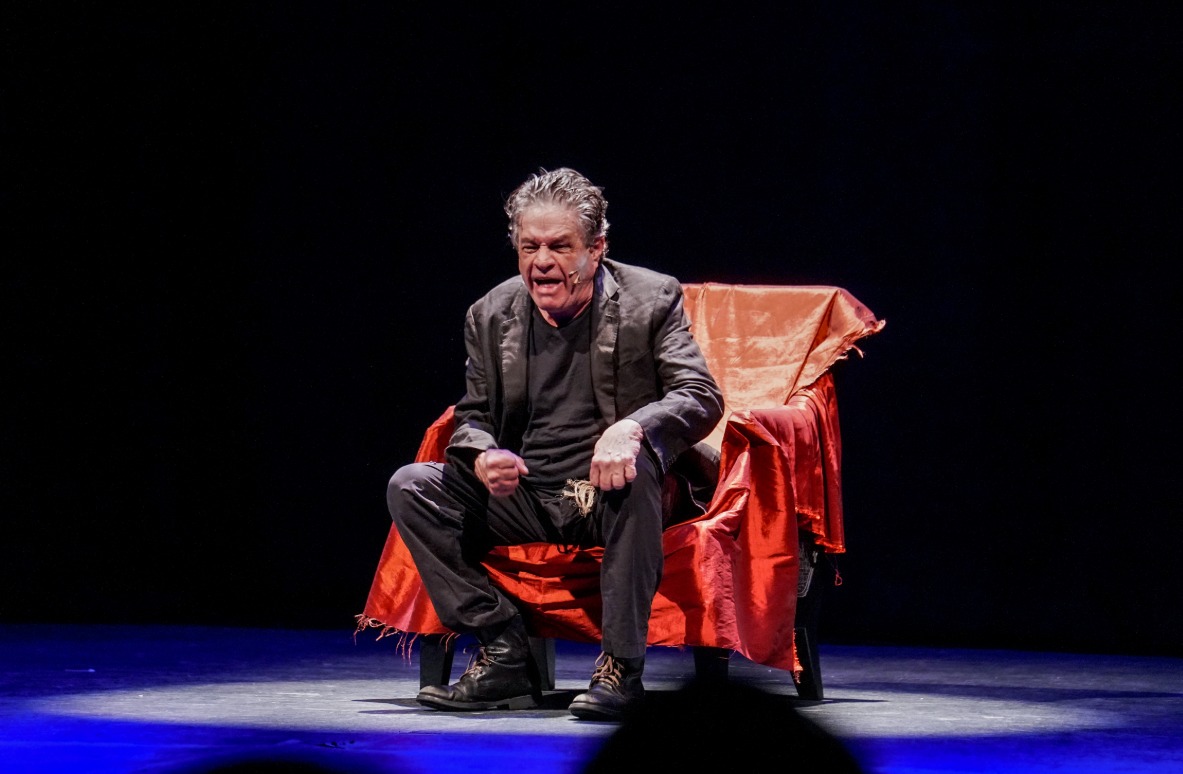 El actor Alejandro Camacho se presenta en el Festival Cultural Mazatlán 2025