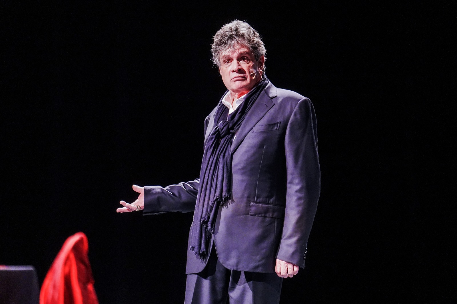 El actor Alejandro Camacho se presenta en el Festival Cultural Mazatlán 2025