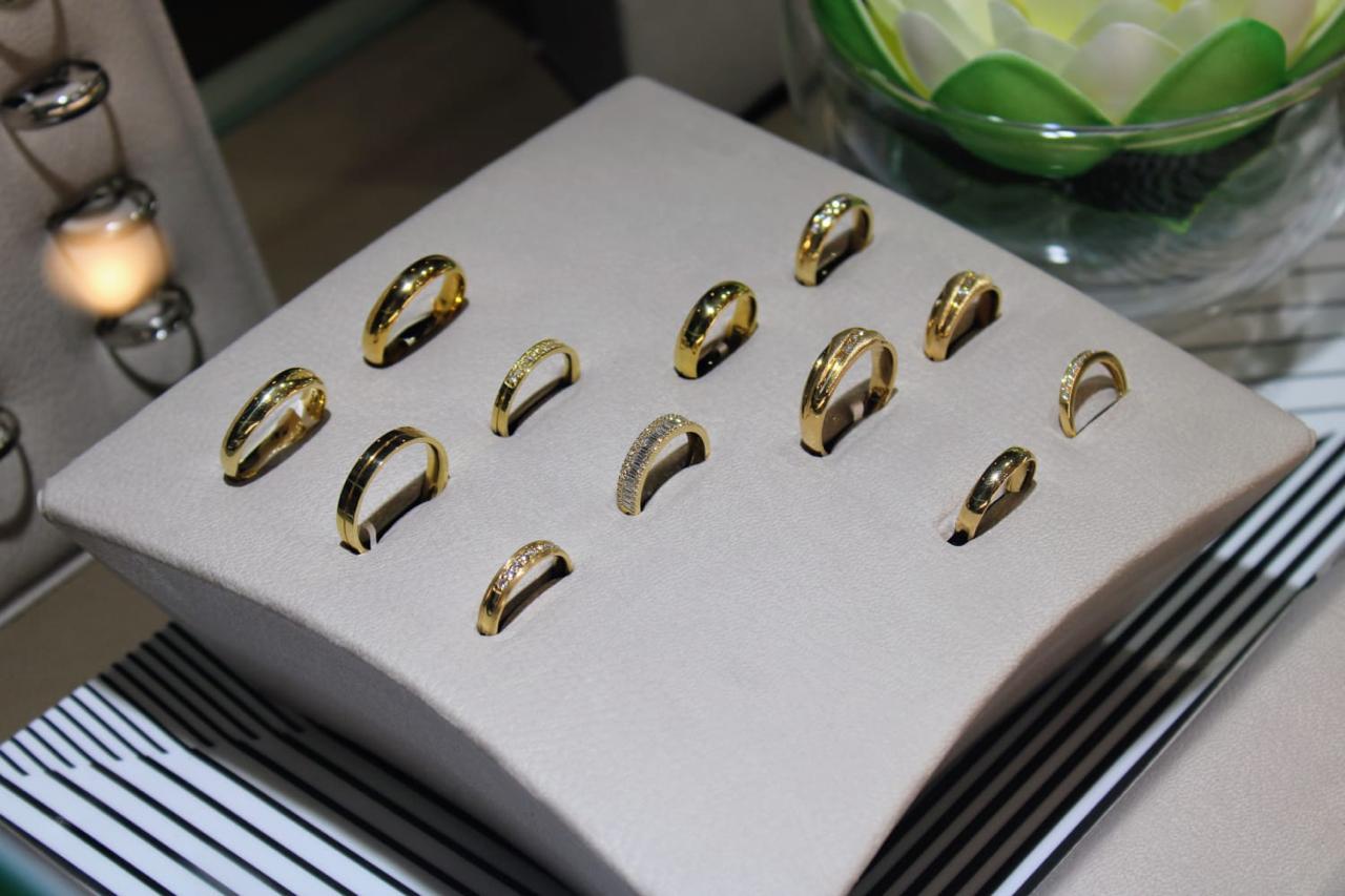 Anillos