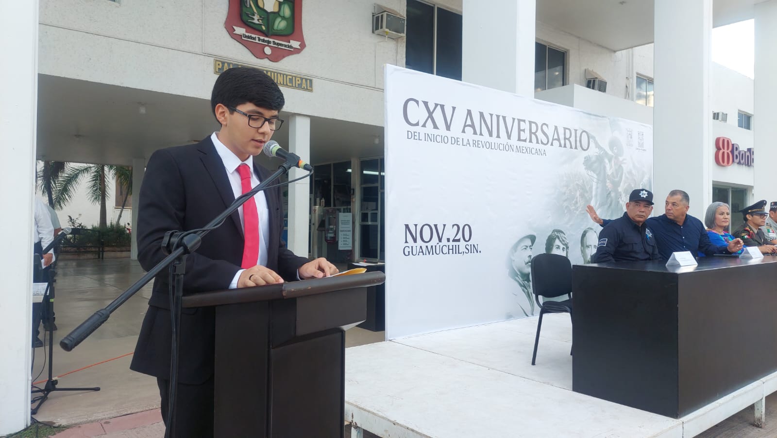 Autoridades de Salvador Alvarado conmemoran el 115 aniversario del inicio de la Revolución Mexicana