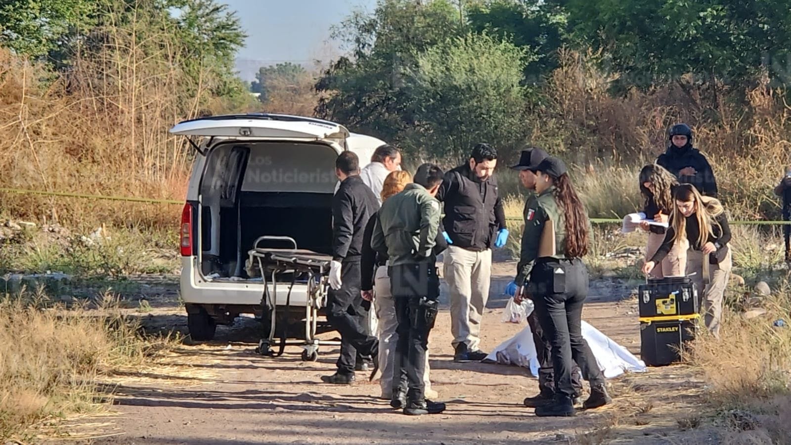 aparece hombre asesinado a balazos en los mezcales culiacan