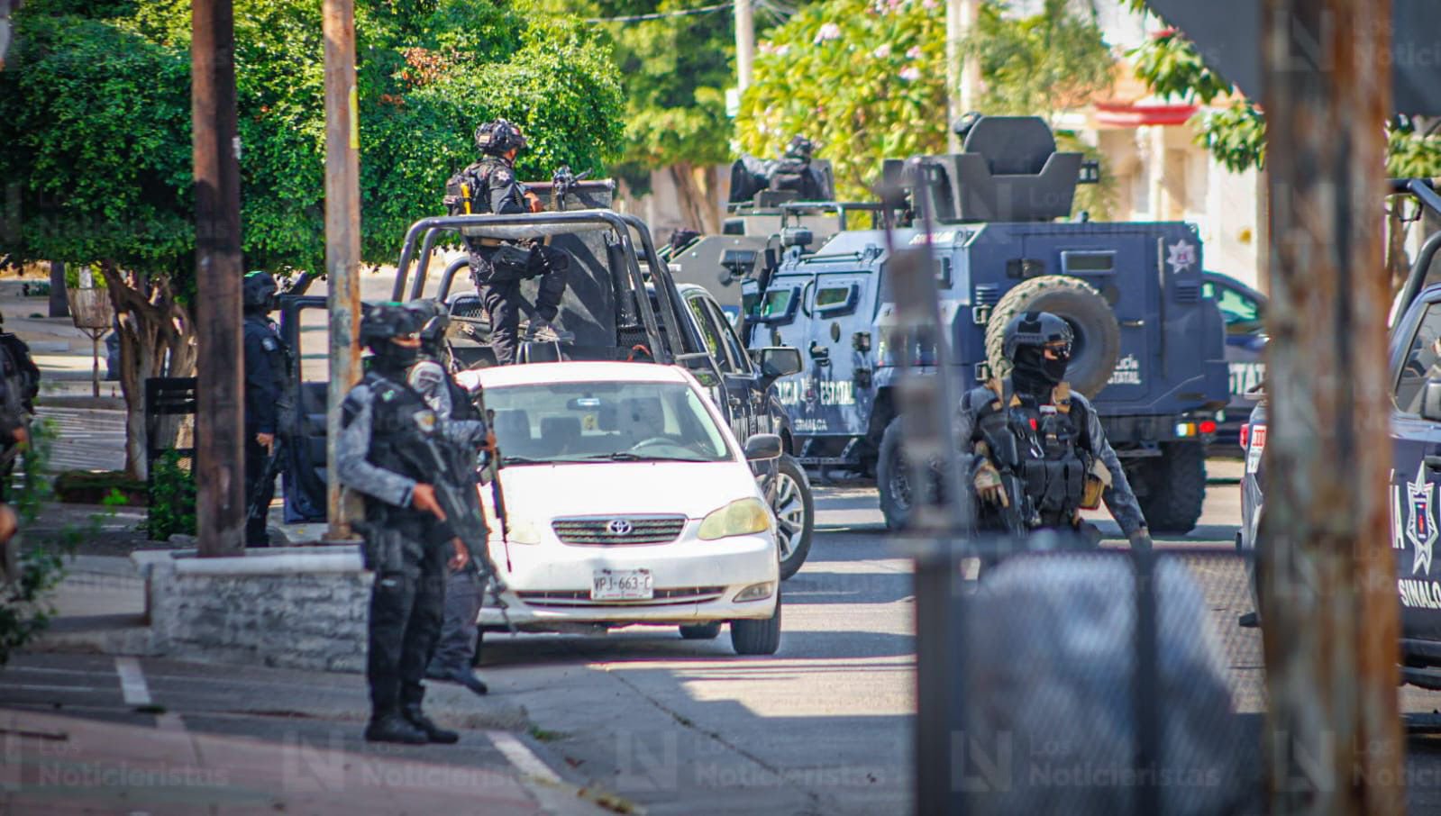 aseguran vehiculo tras operativo en villa universidad de culiacan sin