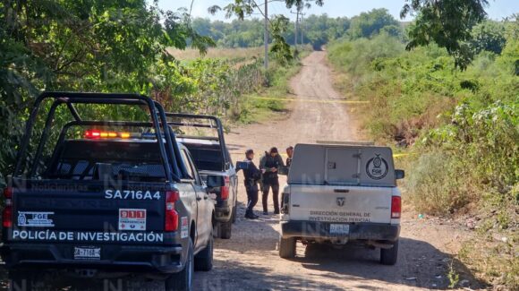 Con el rostro encintado encuentran asesinado a un hombre en La Piedrera de Culiacán, Sinaloa