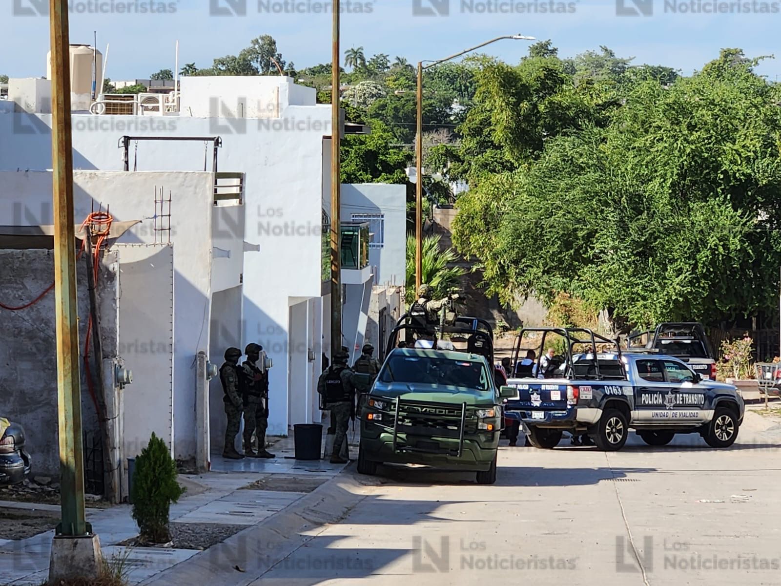 Atacan a balazos a un agente de Tránsito en Culiacán