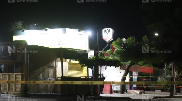 Ataque a balazos afuera de expendio en la avenida Múnich de Mazatlán, Sinaloa: Hay un muerto y un herido de gravedad