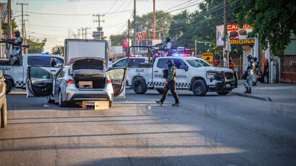 Fallece en el hospital el hombre que había resultado herido en ataque armado a vehículo por la Obregón al norte de Culiacán
