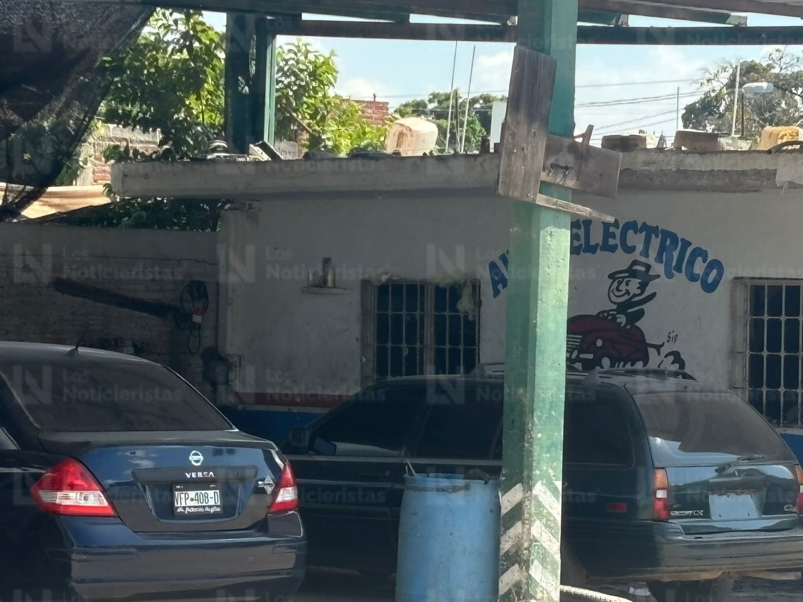 Atacan con explosivos un taller en Villa Juárez, Navolato