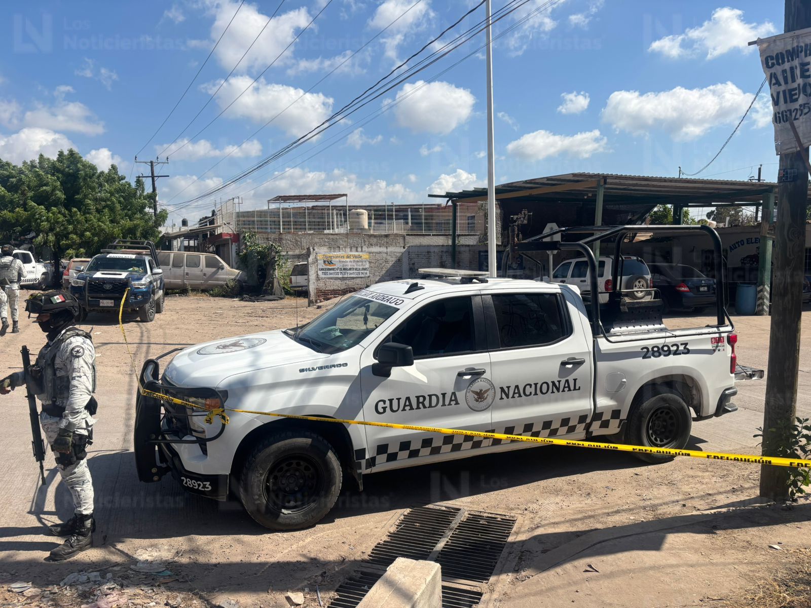 Atacan con explosivos un taller en Villa Juárez, Navolato