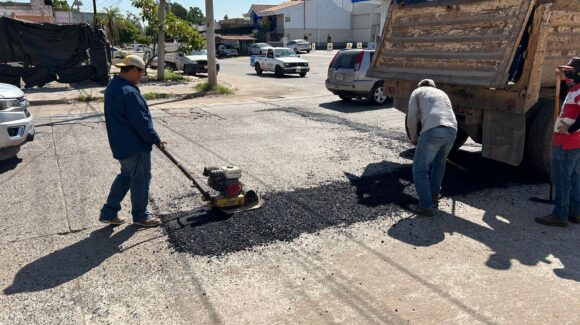 Ajusta el paso Obras Públicas de Ahome sobre los trabajos en desarrollo para concluir el 15 de diciembre