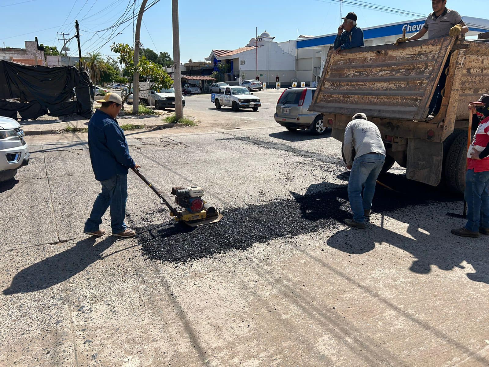 Ajustan el paso Obras Públicas de Ahome