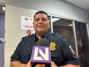  Saúl Robles Chávez, comandante del Cuerpo de Bomberos Voluntarios de Mazatlán