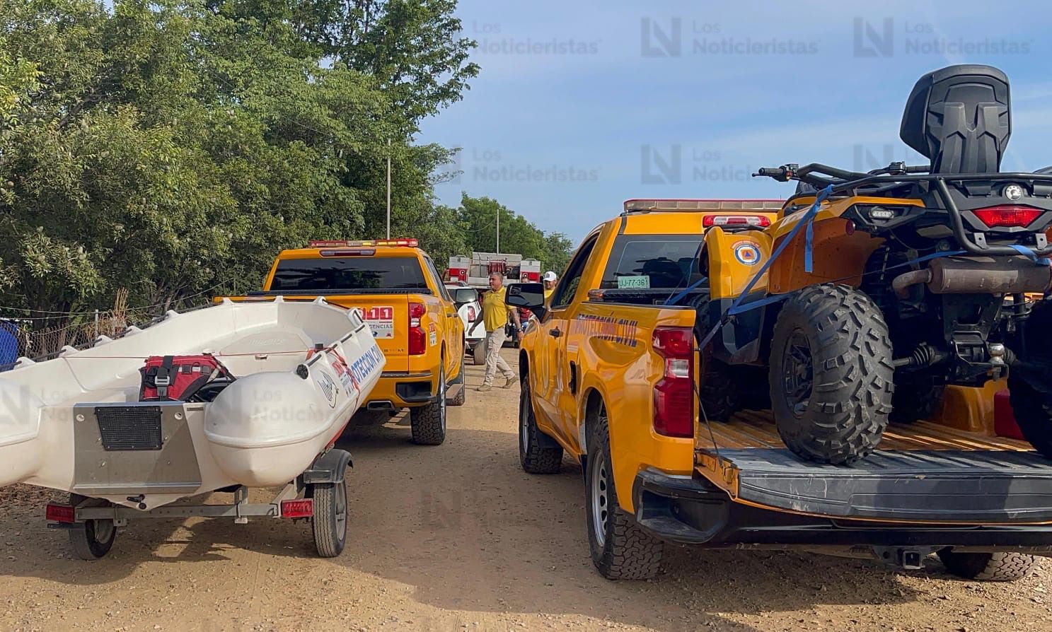 Bomberos Culiacán y Protección Civil reanuda búsqueda en canal
