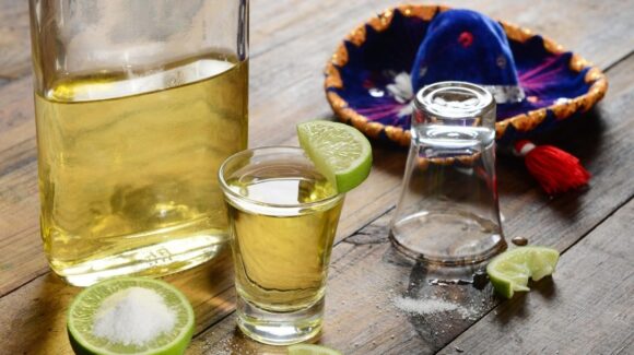 ¿Te quedó tequila en la botella? Aprende como se debe guardar para que se conserve en buenas condiciones