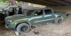 camioneta tacoma decomisada en enfrentamiento en la brecha