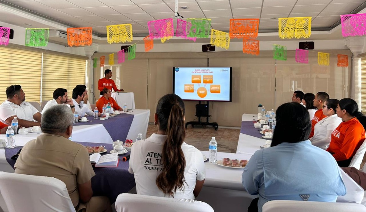 Capta recibe capacitación de la Marina y Conanp