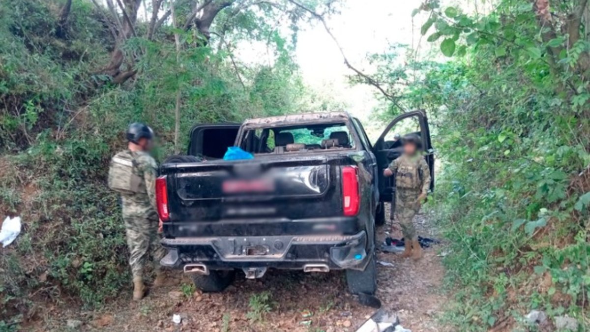 capturan a tres en concordia sinaloa camioneta