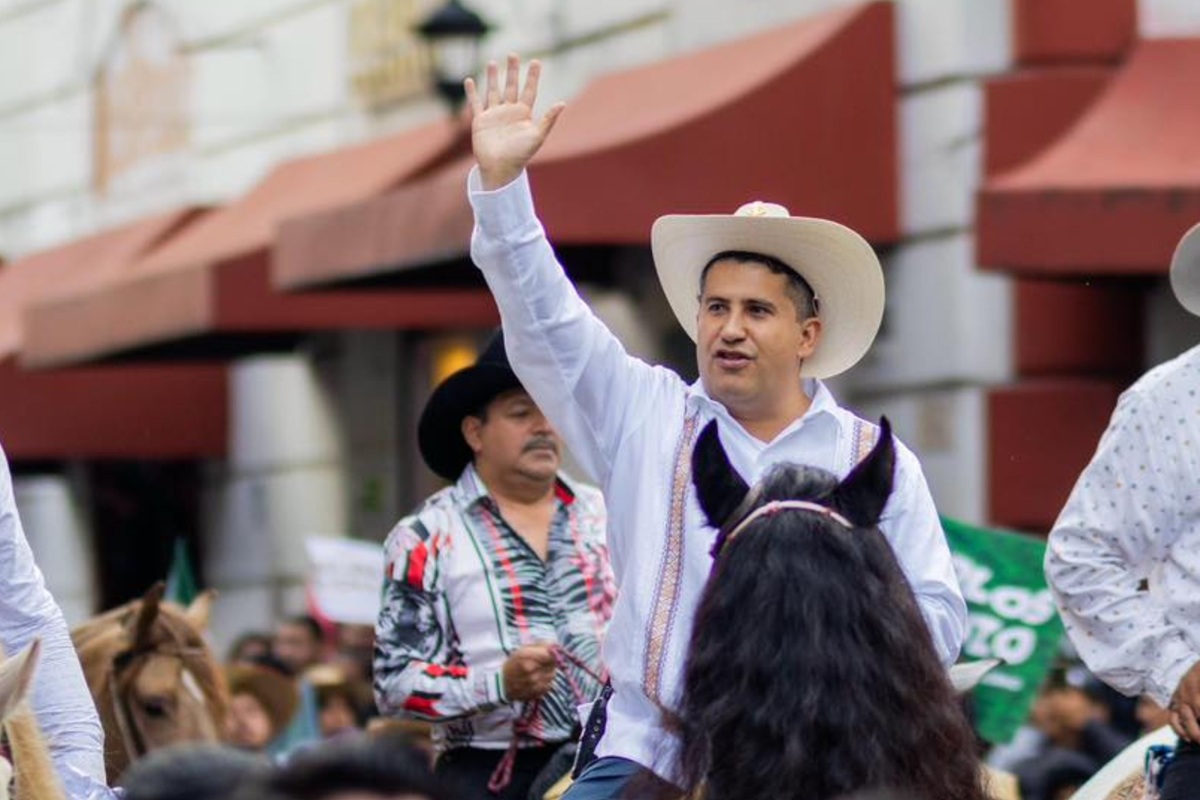 Carlos Manzo, alcalde de Uruapan