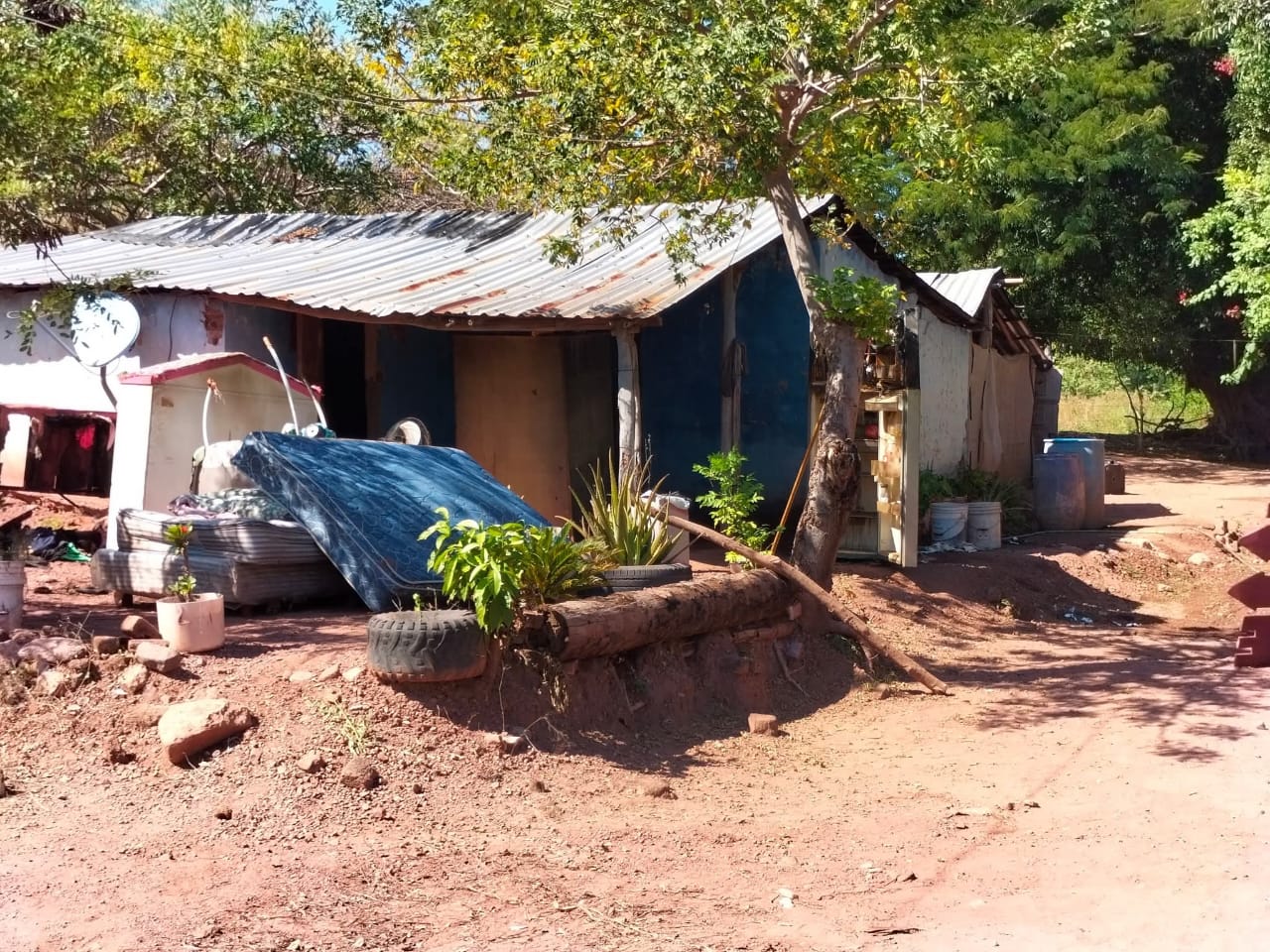 Casa incendiada en San Benito Mocorito, Sin.