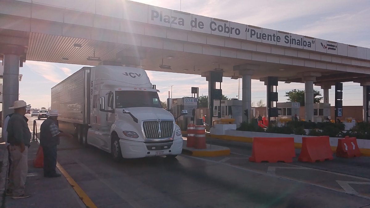 caseta de cobro cuatro caminos guasave sinaloa