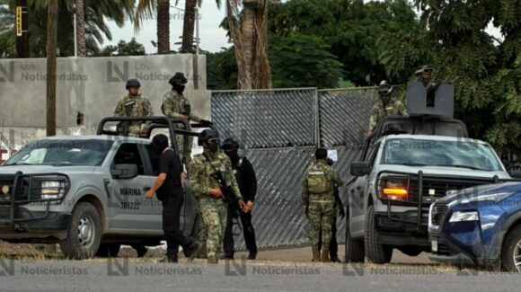 Elementos de la Marina, FGR, SSPC catean un rancho en el ejido Gabriel Leyva Solano en Ahome, Sinaloa