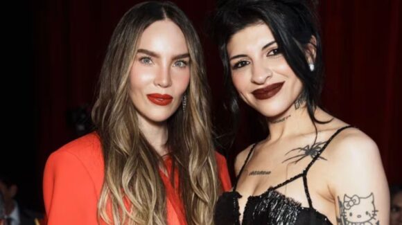 Cazzu y Belinda coinciden en la entrega de premios de la revista GQ y posan juntas para la cámara