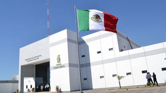 Ante el juez Ethan Leonard, presunto feminicida de Anyella, maestra de Mazatlán, Sinaloa; difieren audiencia