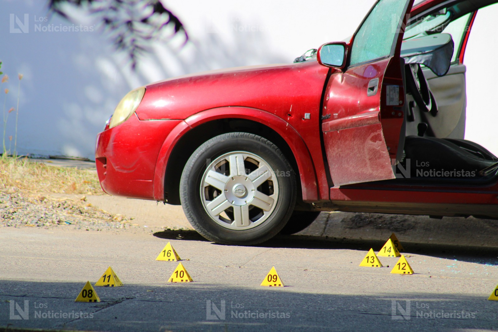 Balean vehículo en Hacienda El Seminario en Mazatlán