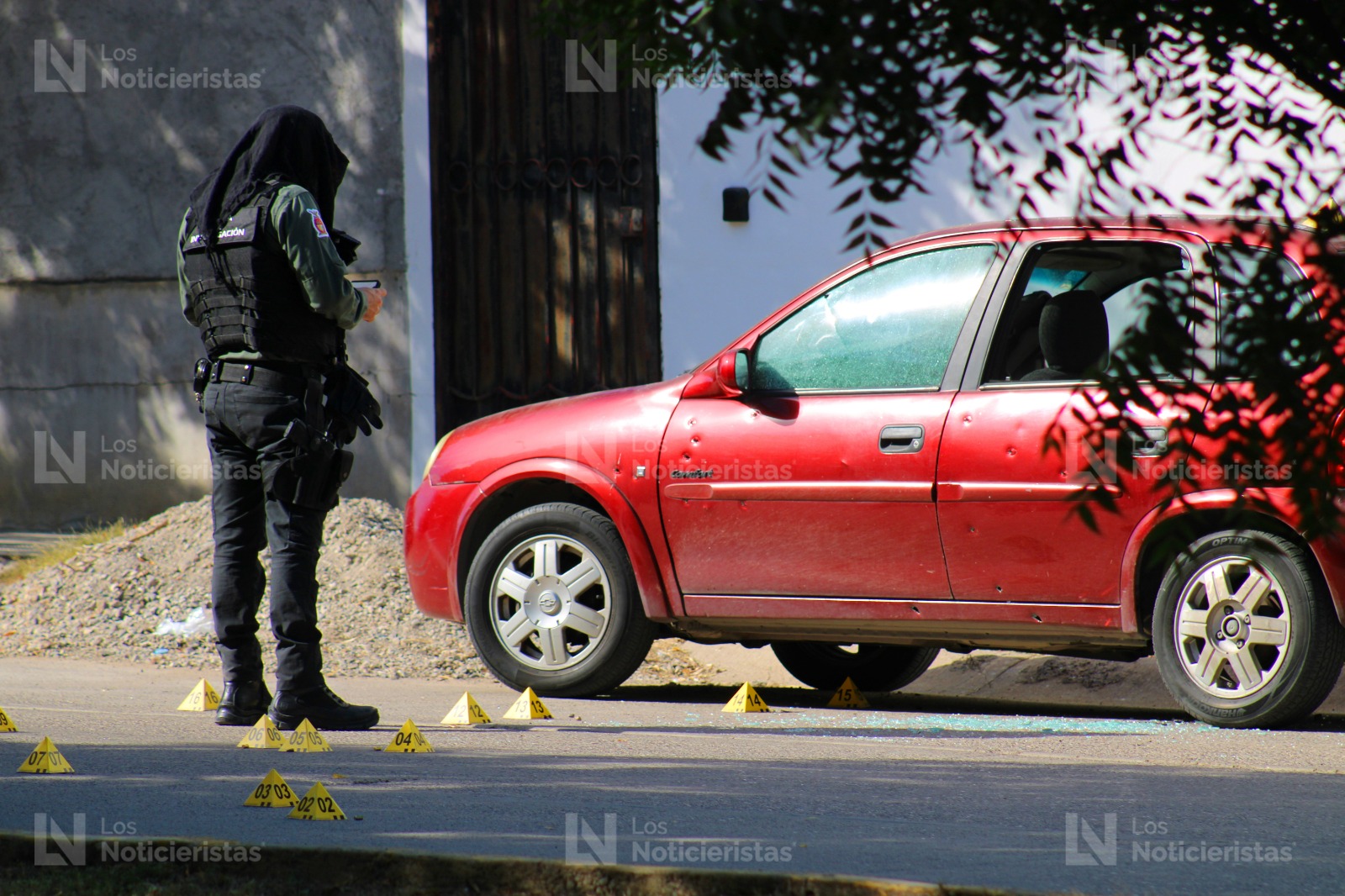 Balean vehículo en Hacienda El Seminario en Mazatlán