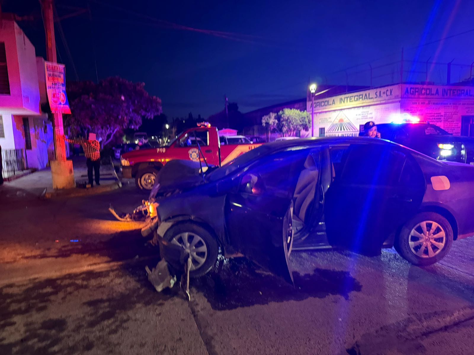 Una mujer lesionada dejó un choque múltiple en Guasave