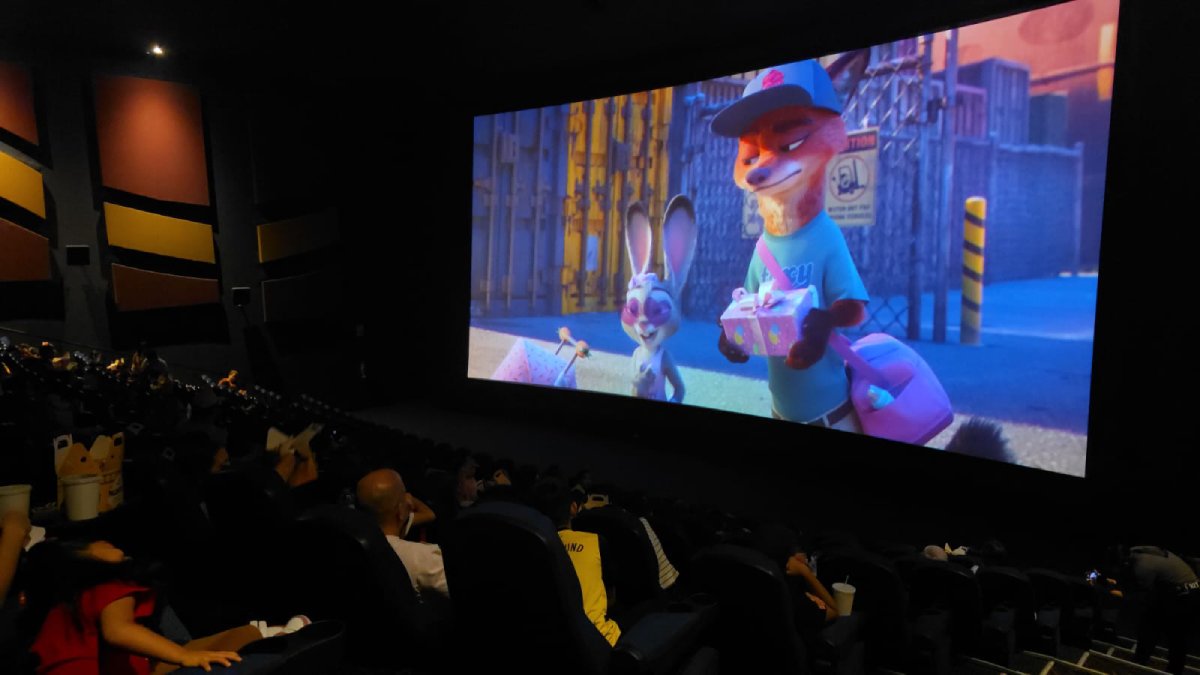 citicinemas y dif sinaloa ofrecieron una funcion de cine especial para niños con autismo peli