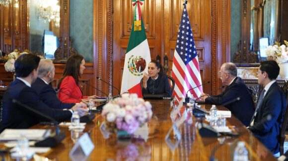 Plantea Claudia Sheinbaum reapertura de la frontera a la exportación de ganado con la secretaria de Agricultura de Estados Unidos