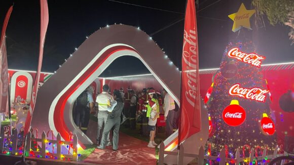 Coca-Cola inicia la temporada navideña con una campaña llena de momentos inspiradores y experiencias atractivas
