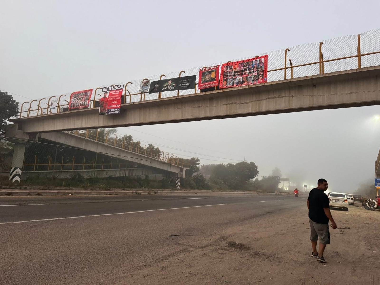 Colectivo ‘Por las Voces Sin Justicia’ coloca los rostros de desaparecidos