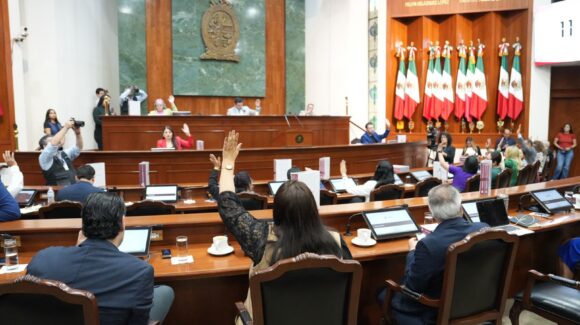 Tras salida de Yeraldine Bonilla, reestructuran en el Congreso de Sinaloa 8 comisiones; hay 4 nuevas presidencias